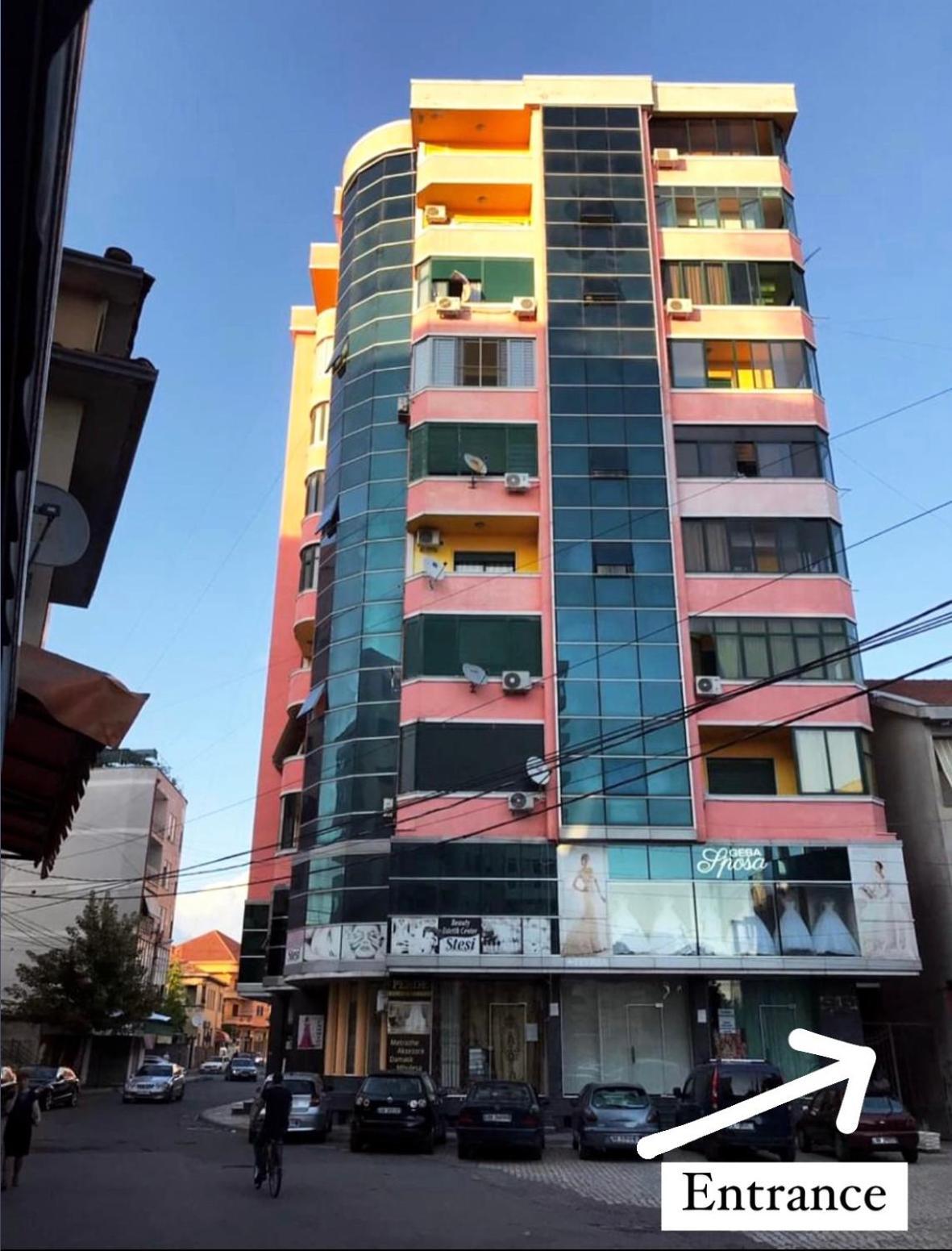 Sol Apartments - 2 Bedrooms Shkodër Eksteriør bilde